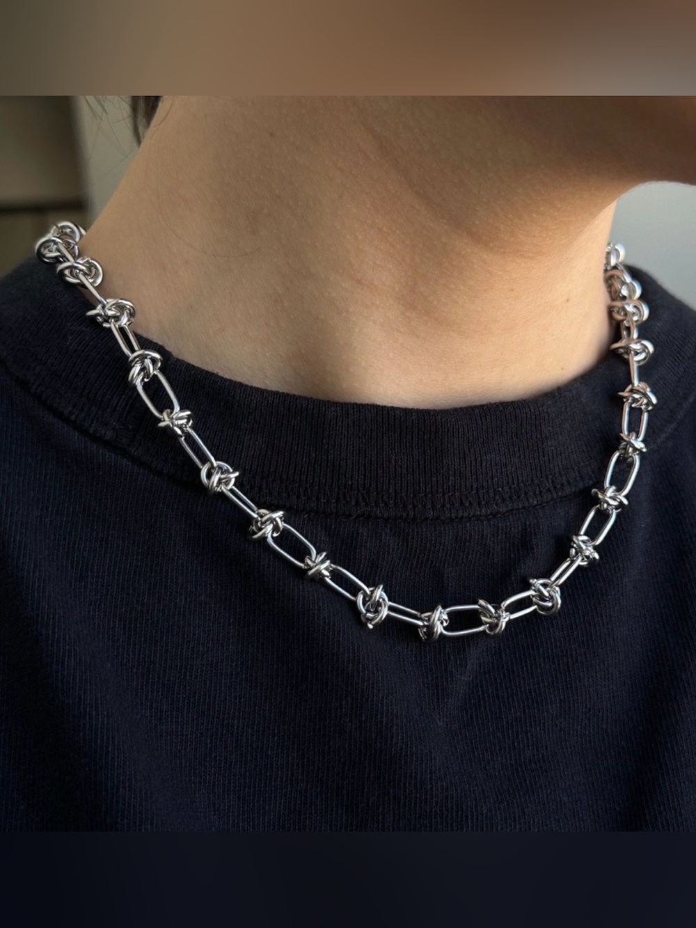 Elegant Silver Chain Necklace - Picture 6 of 10